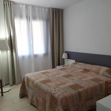 Nero Basalto Azzurro Mare Aci Castello