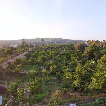 Bed & Breakfast Nero Basalto Azzurro Mare 2*