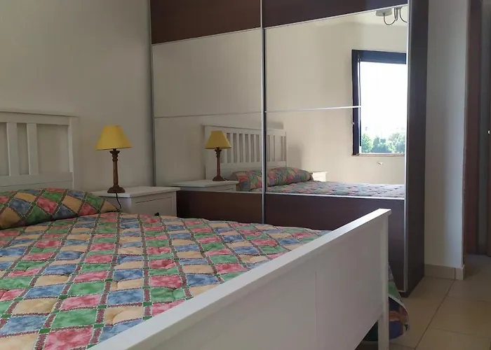 Nero Basalto Azzurro Mare Bed and breakfast