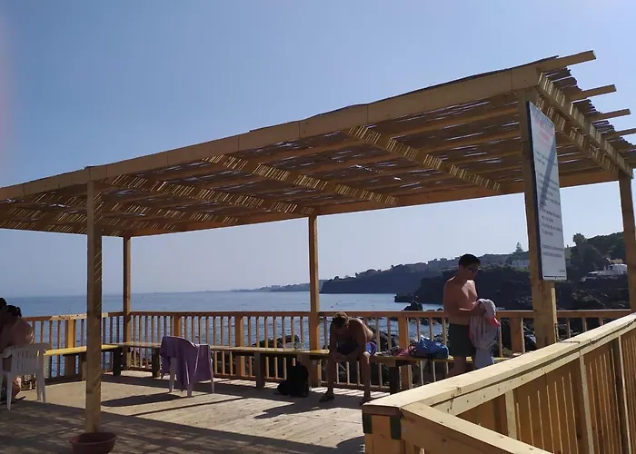 Bed and breakfast Nero Basalto Azzurro Mare 2*