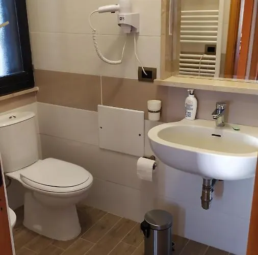 Nero Basalto Azzurro Mare Bed and breakfast