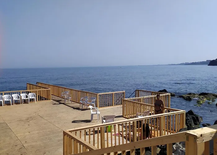 Nero Basalto Azzurro Mare 2* Aci Castello